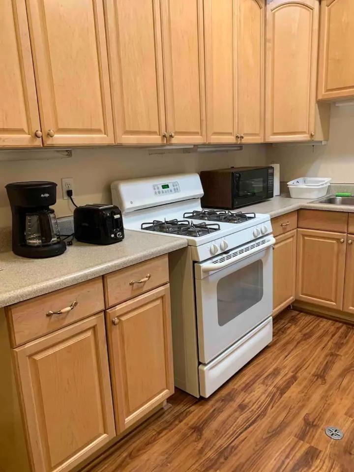 Spacious & Pet Friendly Oceanside Home المظهر الخارجي الصورة